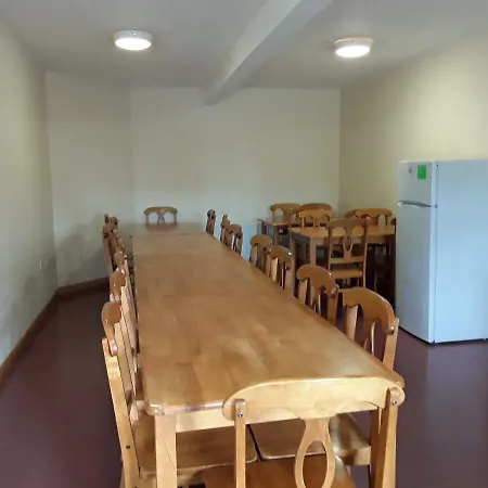 The Bluestack Centre ホステル *